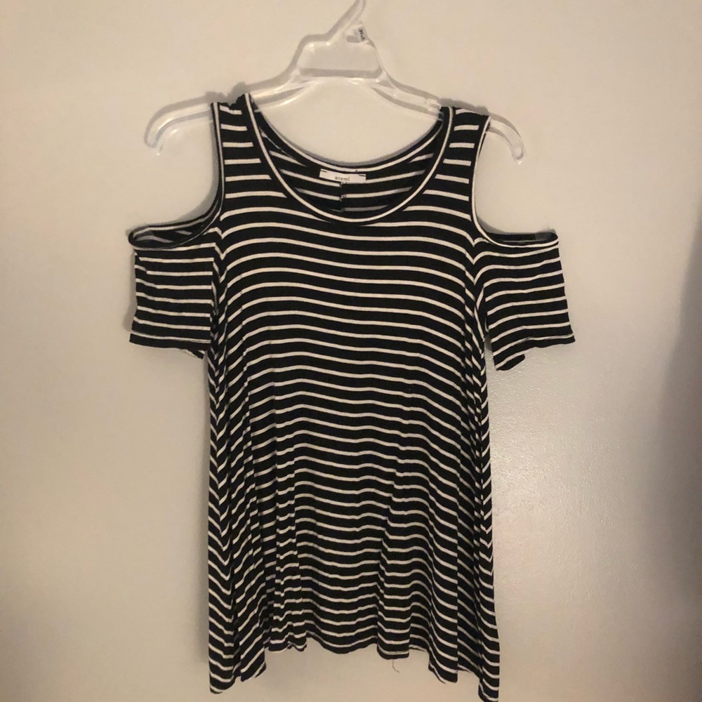 Striped shirt off the shoulder